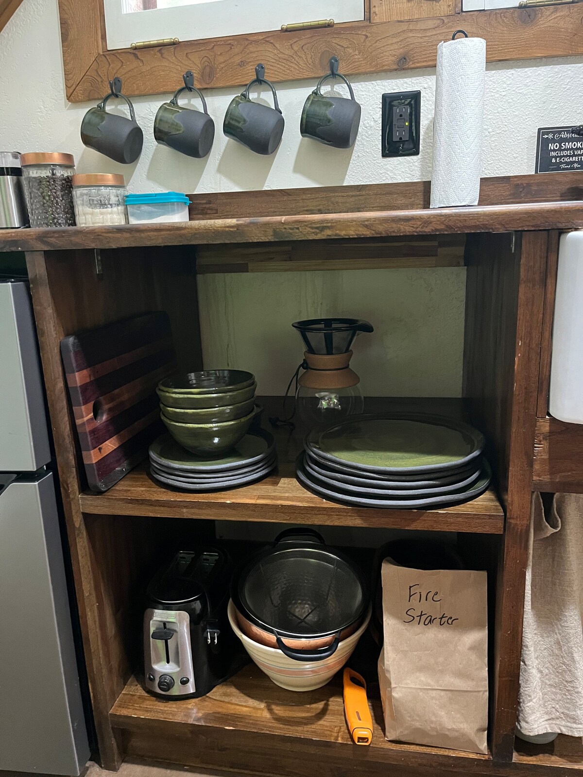 Wee Nook — The Hobbit Hole — photo 10